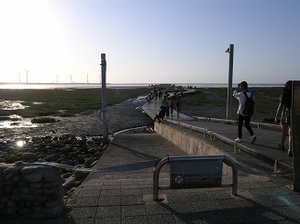 78.高美湿地桟橋.jpg